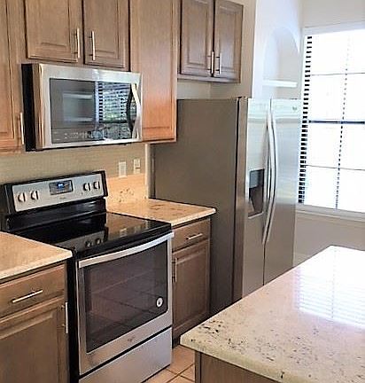 4th image of 506 Mirasol Cir APT 101