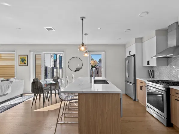 457 W Broadway #411, Boston, MA 02127