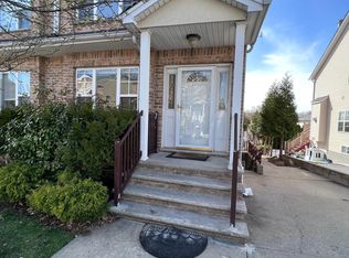 80 Santa Monica Ln #1, Staten Island, NY 10309