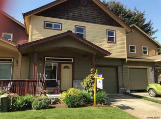 1242 Vintage Ln, Silverton, OR 97381