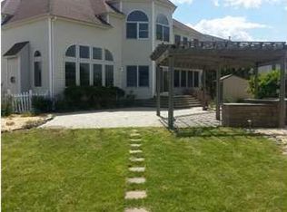 60 Green Island Rd, Toms River, NJ 08753