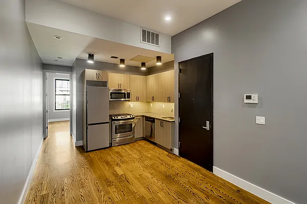 Rented by Brown Harris Stevens | media 7