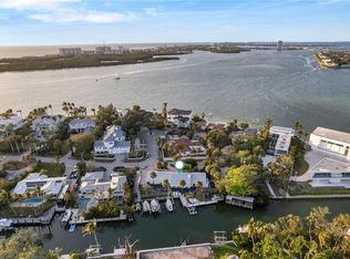 31 Lands End Ln, Sarasota, FL 34242