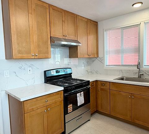 4th image of 177 Wilshire Ave