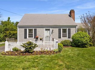 478 Main St, Old Saybrook, CT 06475