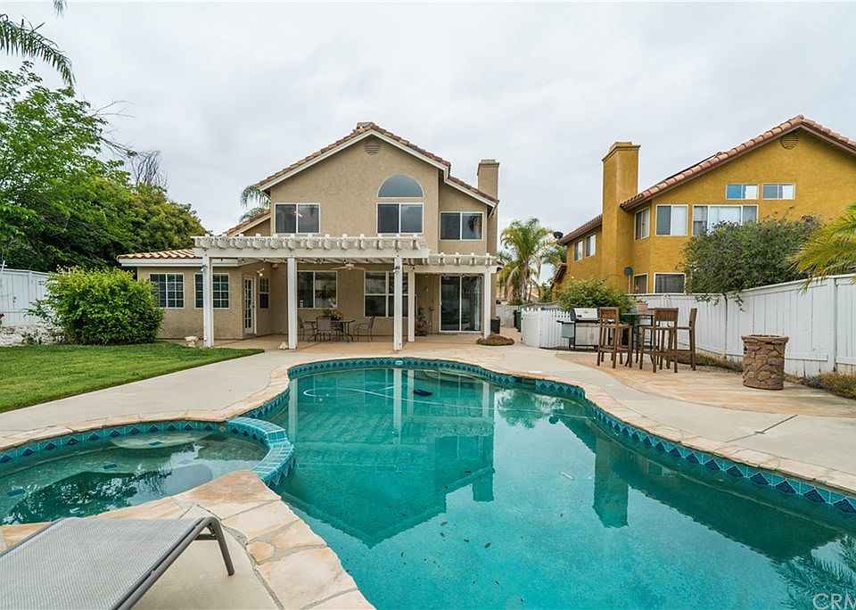 1st image of 41673 Cayente Ct