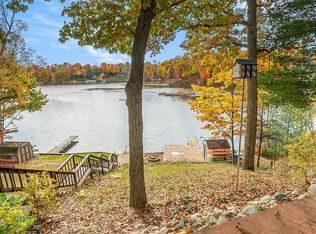 7510 Five Lakes Dr, Farwell, MI 48622