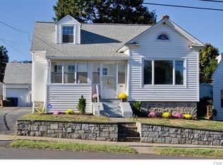 810 Clark St, Bridgeport, CT 06606