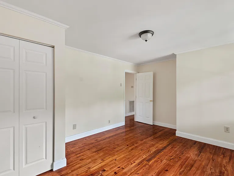 113 Wakeman Ln — Photo 14