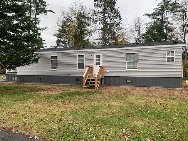 2nd image of 1 Labarge Dr