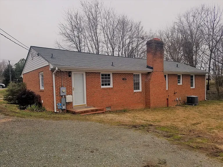 2209 Courthouse Rd — Photo 19
