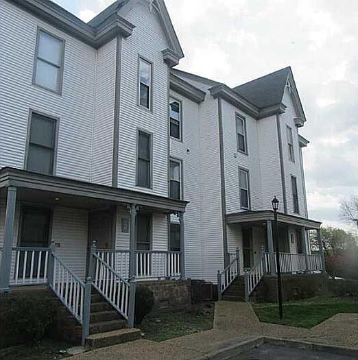 1st image of 981 Green St