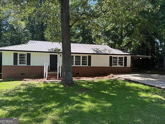 2nd image of 105 Dogwood Dr