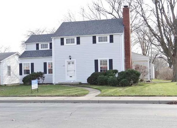 1st image of 1811 E Conner St