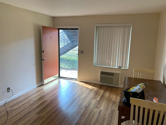 2nd image of 3600 Hillsboro Pike APT A8