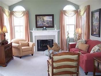 2nd image of 1314 Cotswold Ln #2