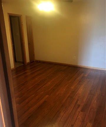 4th image of 513 Hesper Ave
