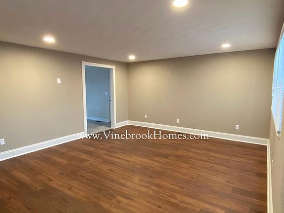 2nd image of 5741 Hinckley Ct