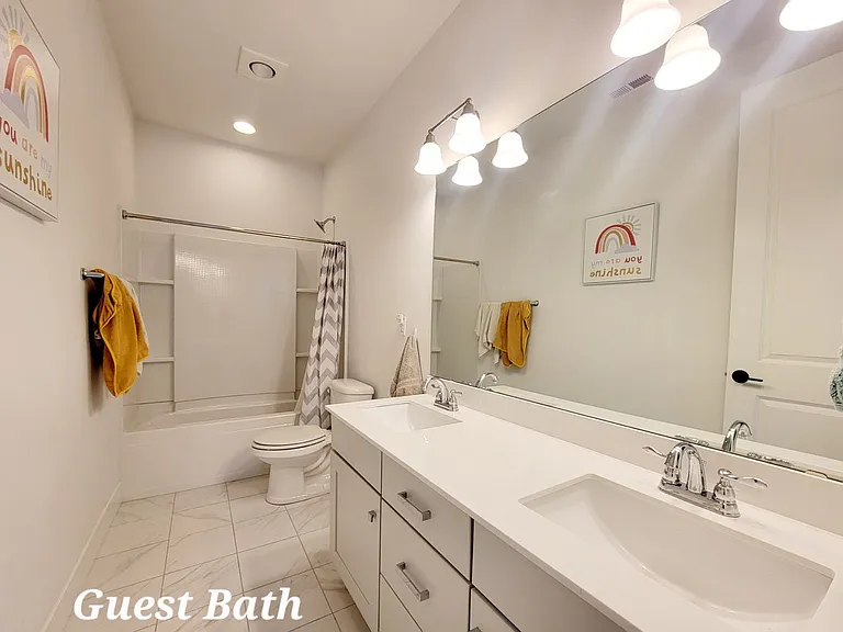 2416 NE Redford St — Photo 23