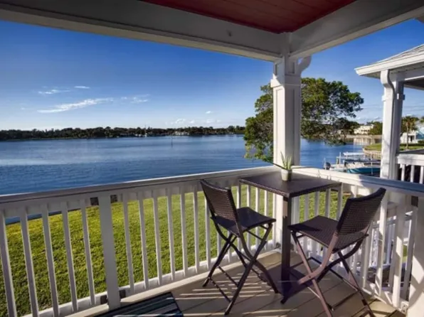 5107 Salmon Dr SE APT C, Saint Petersburg, FL 33705