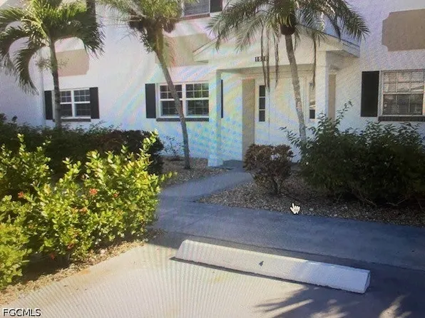1518 Edgewater Cir #1, Fort Myers, FL 33919