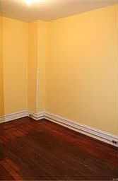 4th image of 1341 W Maple St