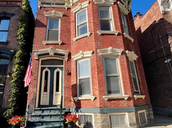 225 Green Street, Schenectady, NY 12305