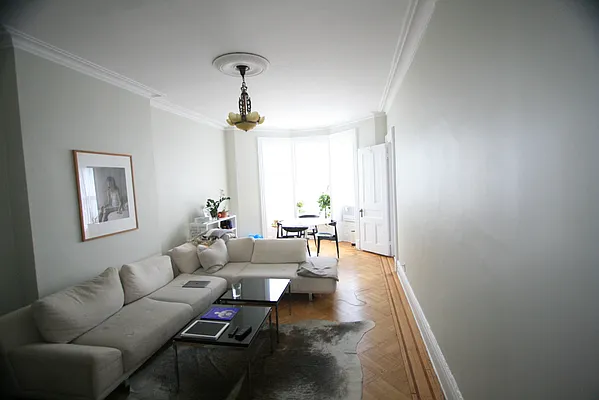 Rented by Dwell Residential Inc | media 4