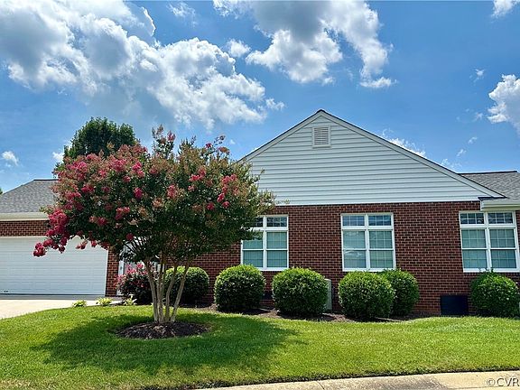 3rd image of 5906 Village Lake Ct