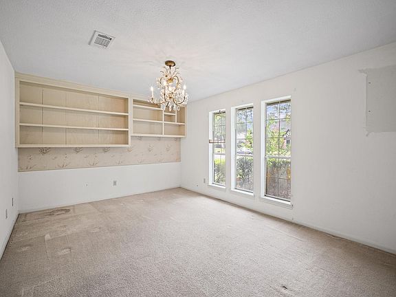 4th image of 17507 Sorrel Ridge Dr