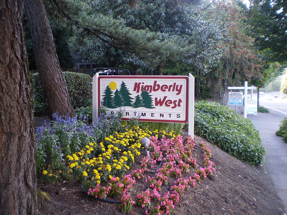 2nd image of 7851 SW Hall Blvd #Bzttsy0gs