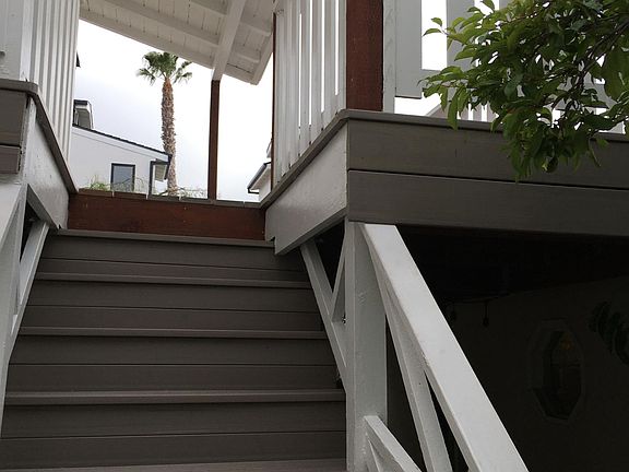 Stairs up to apartment.