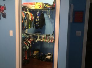 1405 Trolley Rd, Eldorado, IL 62930