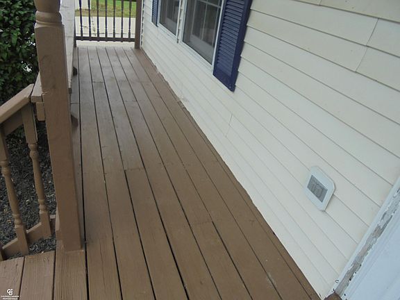 5th image of 794 Cove Rd