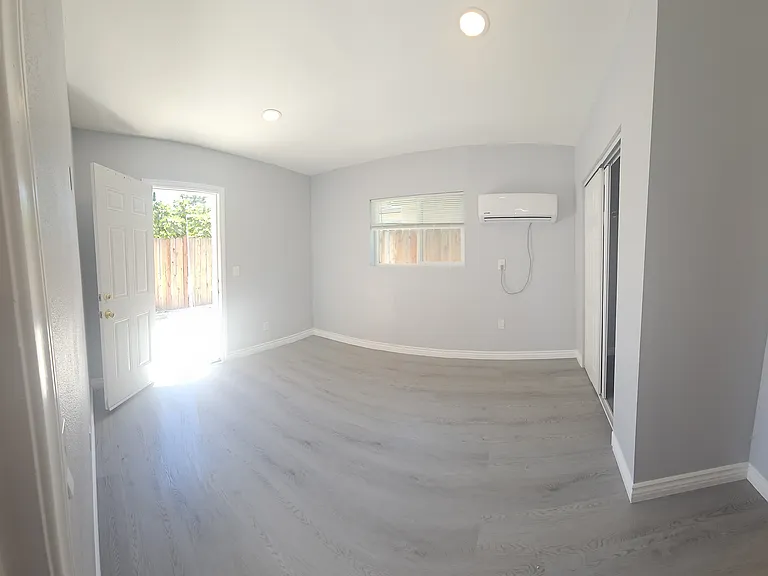 1575 Sheridan Rd — Photo 12