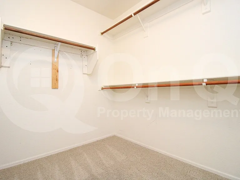 624 S 108th Pl — Photo 18