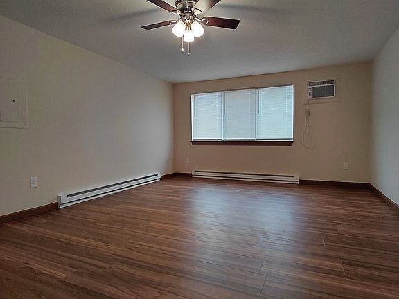 4th image of 7328 Buffalo Ave APT 12