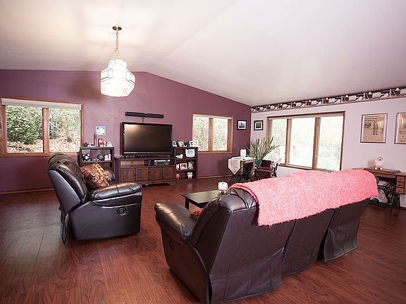 Super Sized Family Room