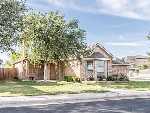 2nd image of 5013 Woodhollow Dr