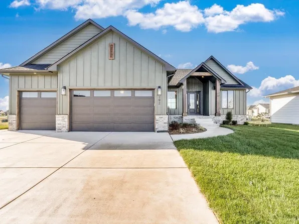 238 S Wellcrest Ct, Goddard, KS 67052