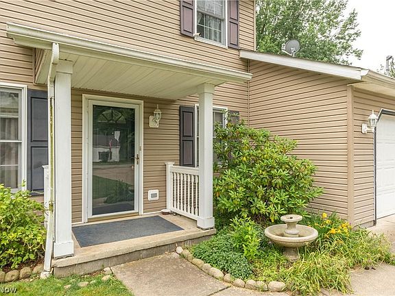 2nd image of 2658 Chelsea Dr
