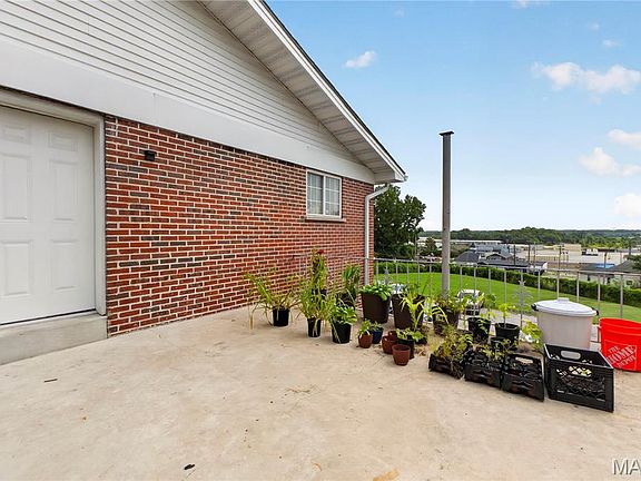 5th image of 8404 Halls Ferry Rd