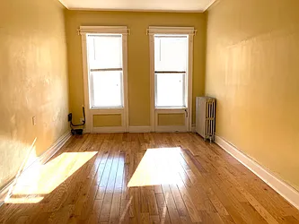 Rented by Lucrum Group