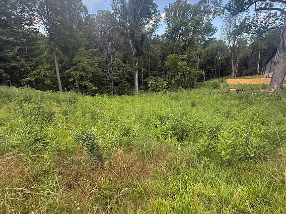 2nd image of 1712 Moormans Rd