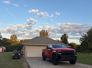 1016 Bitticks St, Lavaca, AR 72941