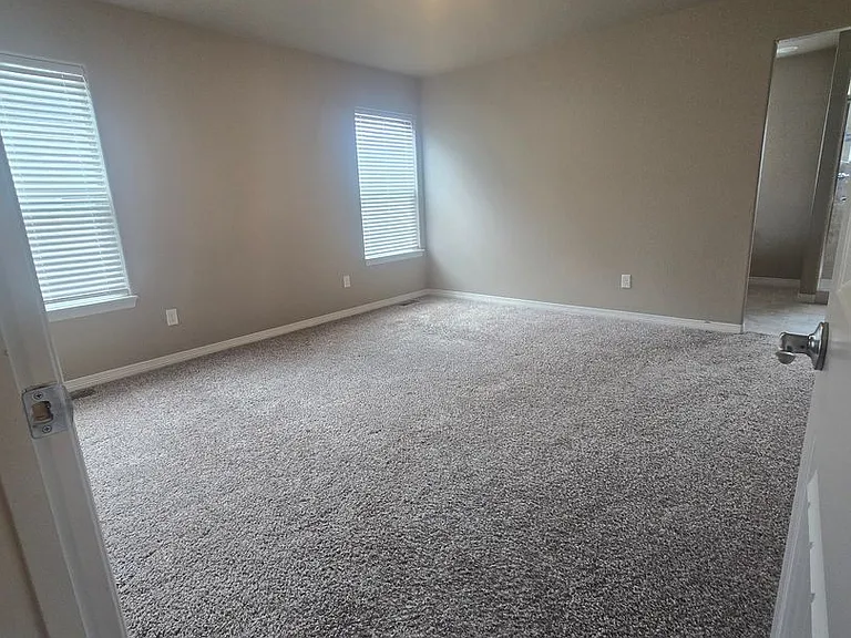 2421 Ridge Top Dr #5 — Photo 27