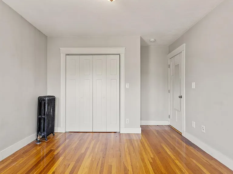 9 Bailey St #3 — Photo 7
