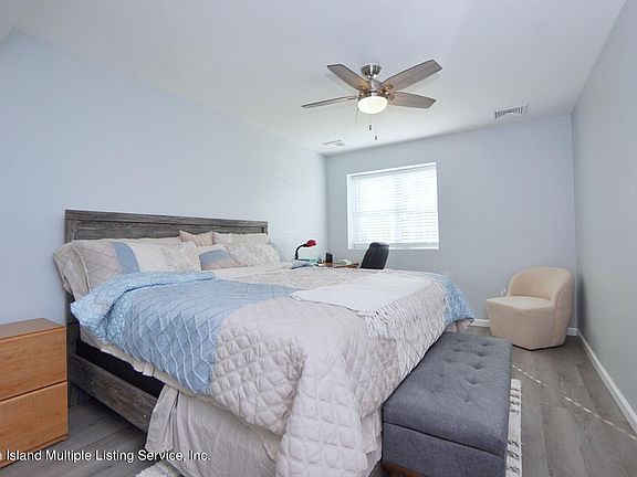 4th image of 65 Elmwood Park Dr APT 1