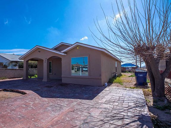 4th image of 458 Carmelita Cir