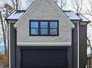 3108 1/2 Hickory Rd, Raleigh, NC 27616